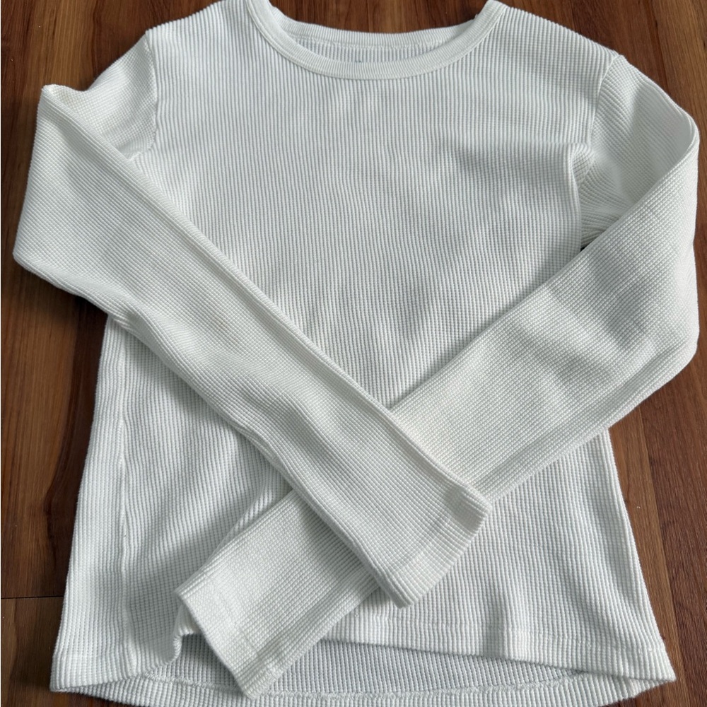 Brandy Melville White Ribbed Long Sleeve Tee